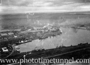 The Basin, Newcastle Harbour, NSW, circa 1940s.