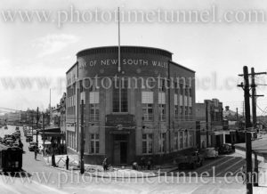 “New” Bank Corner building, Hunter Street, Newcastle, NSW. December 14, 1939.