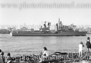 HMAS Vampire entering Newcastle Harbour, NSW, March 11, 1977. (2)