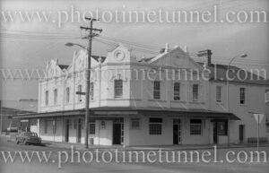 Aberdare Hotel, Peden’s Corner, Cessnock, NSW, circa 1960s.