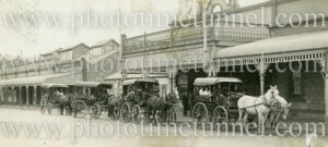 Horse-drawn cabs outside the skating rink, Broken Hill, circa 1910